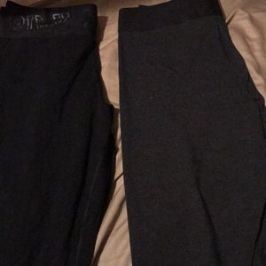 VS PINK LEGGINGS ( 2 PAIR)